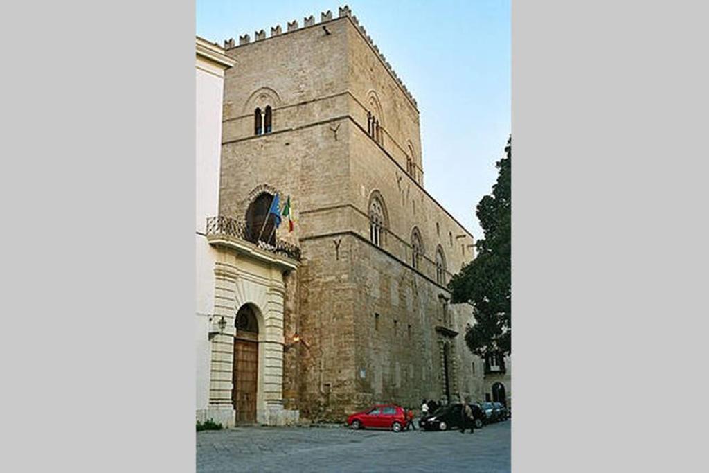 شقة Piazza Marina Chic باليرمو المظهر الخارجي الصورة